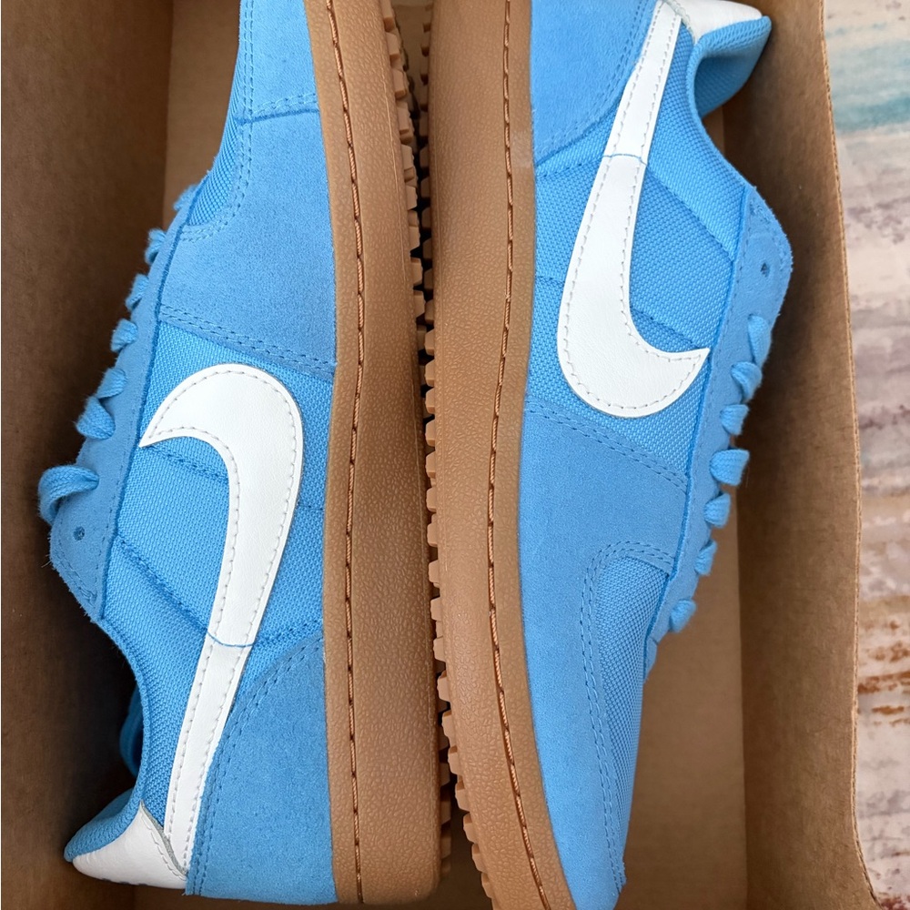 Nike Field General Gum Bottom